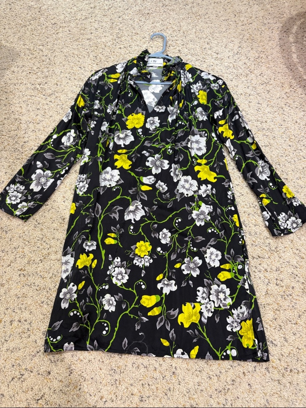 Never A Wallflower XS dress